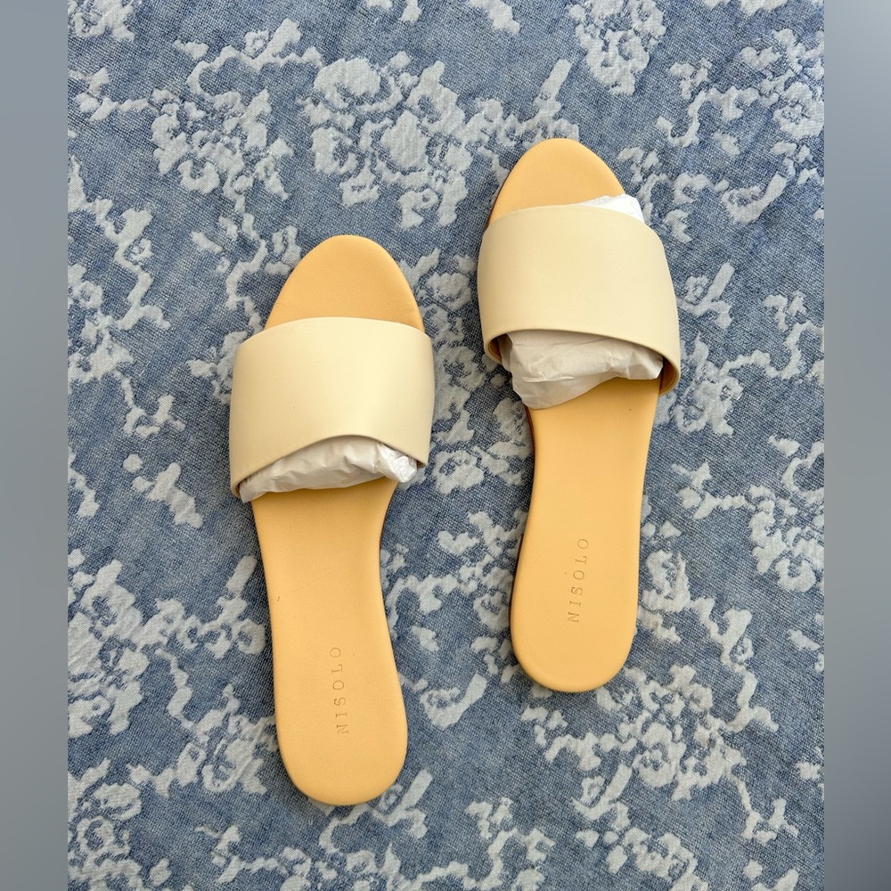 Nisolo Cream Minimalist Slide Sandals